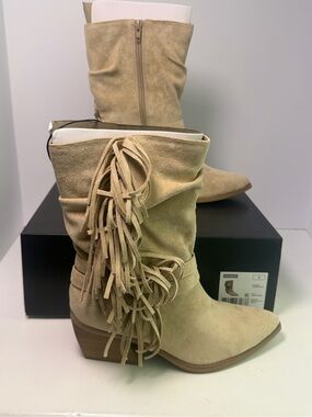 Steve Madden Beige Suede Fringe Ankle Boots